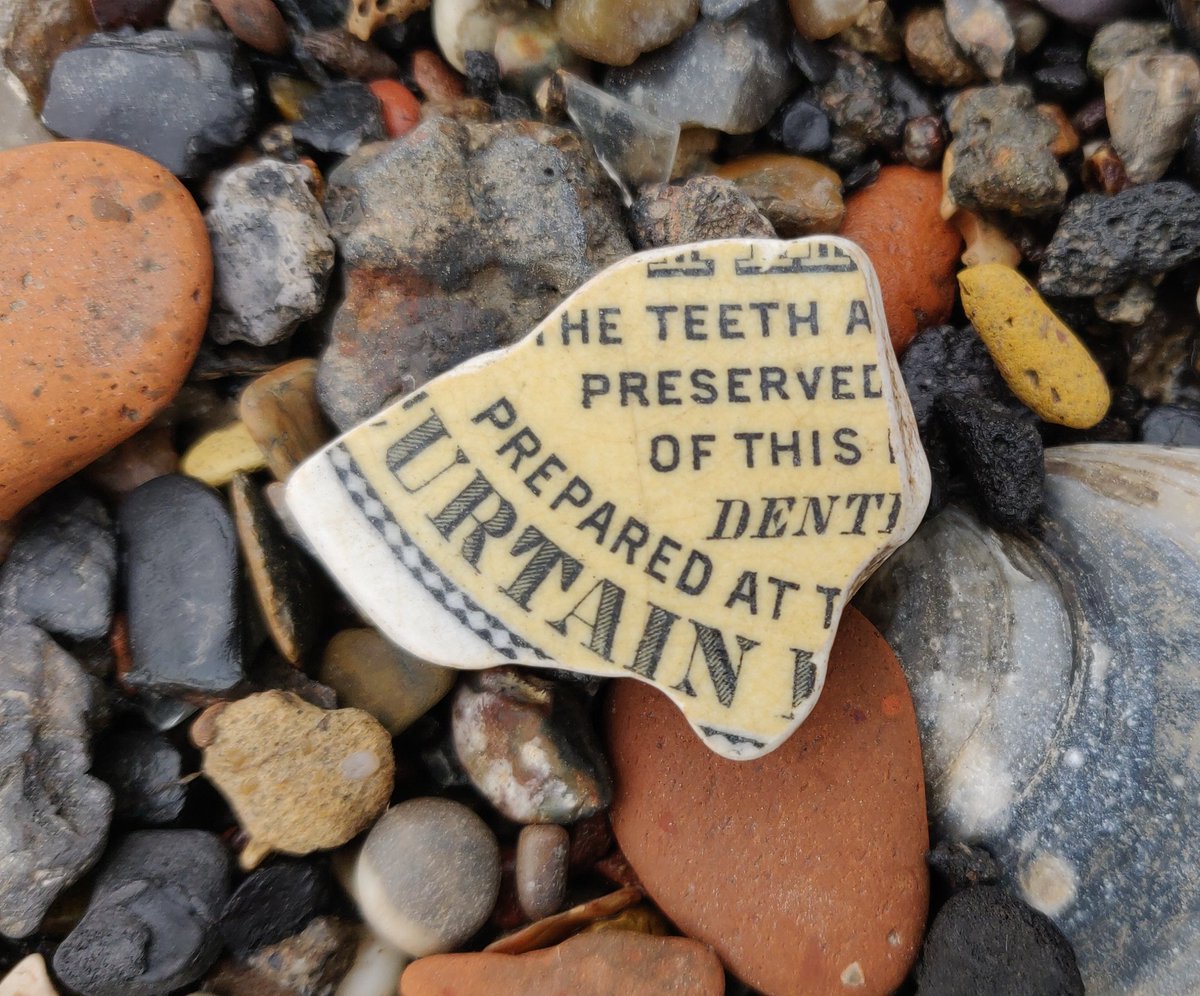 Tantalising fragment of a ceramic lid probably dating back to Victorian times -  found on the Thames foreshore this weekend. But what did it say in it's entirety? And what about the curtain...? #mudlarking #mudlark #WednesdayWisdom