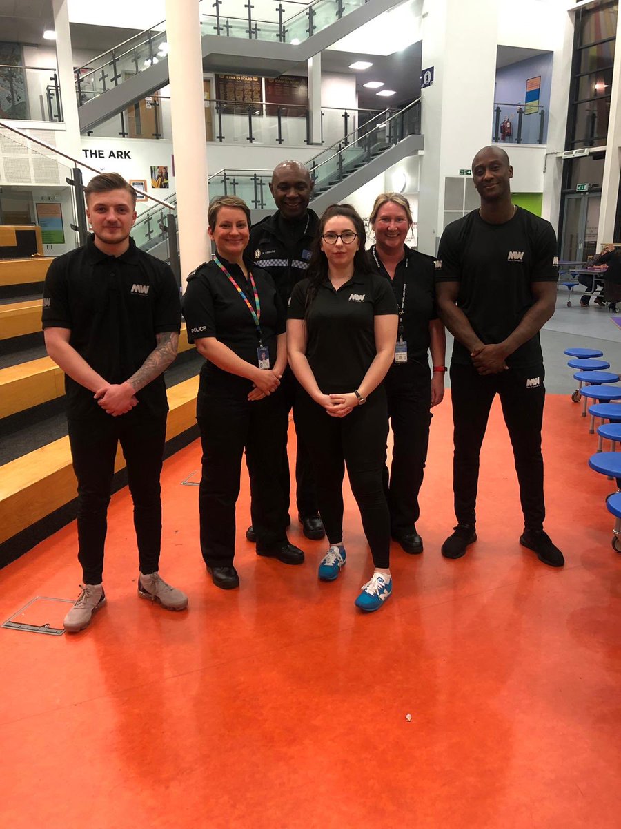 MWIMPACT's tweet photo. It was fantastic to speak with @SWPartnerships and hear @PCTreasureWMP educate on youth terminology at @SStmichaels youth violence and knife crime event last week.
Combined action creates a stronger force!
#youngpeoplematter #educationiskey #partnerships #unitingtogether https://t.co/mVEzYqMHud