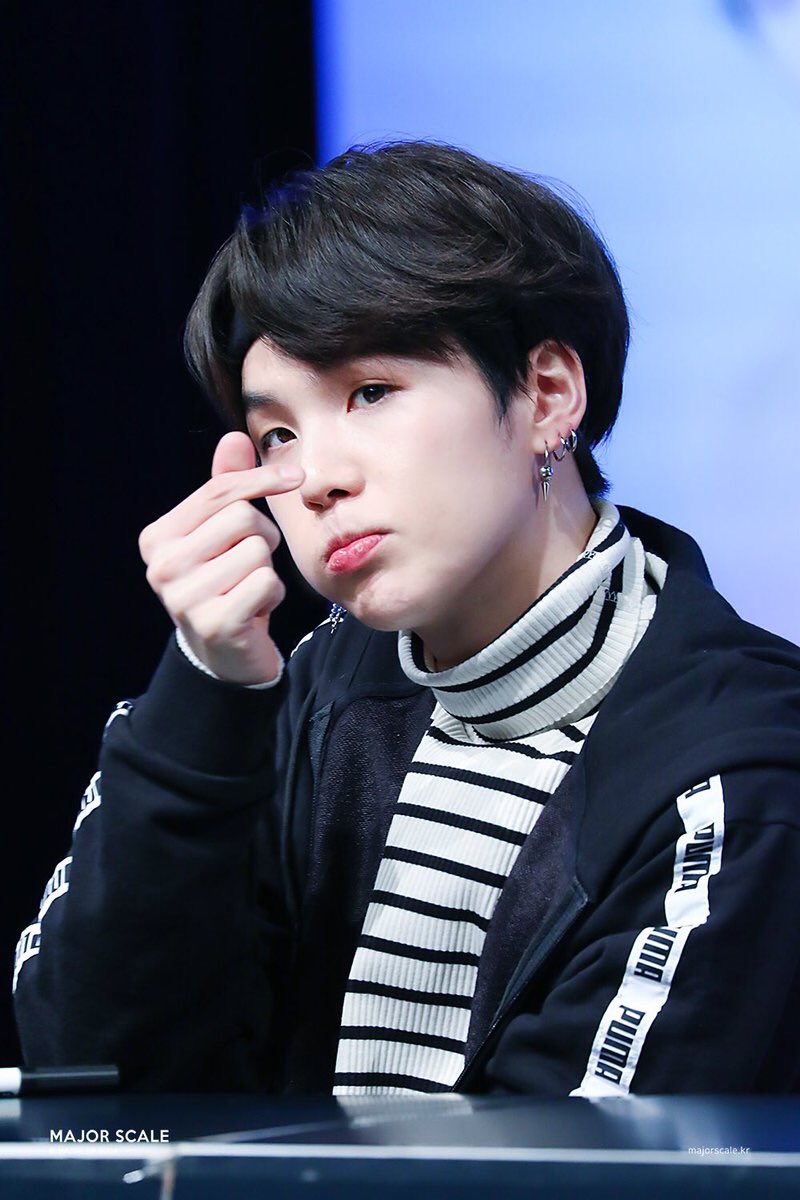 okome_0325's tweet image. 🐣03（02）
・
🍀関西army
・
🐣ヨジャ👧
・
🍀SOPEペン🐭🐴
・
🐣自発は少なめですが仲良くしてください☺️🙏💕
・
#ARMYさんスルー禁止 
#armyいいねくれた人全員フォロー 
#armyさんたちと猛烈に絡みたいのでRTしてくれた方フォローします 
#ARMYさんと繋がりたい