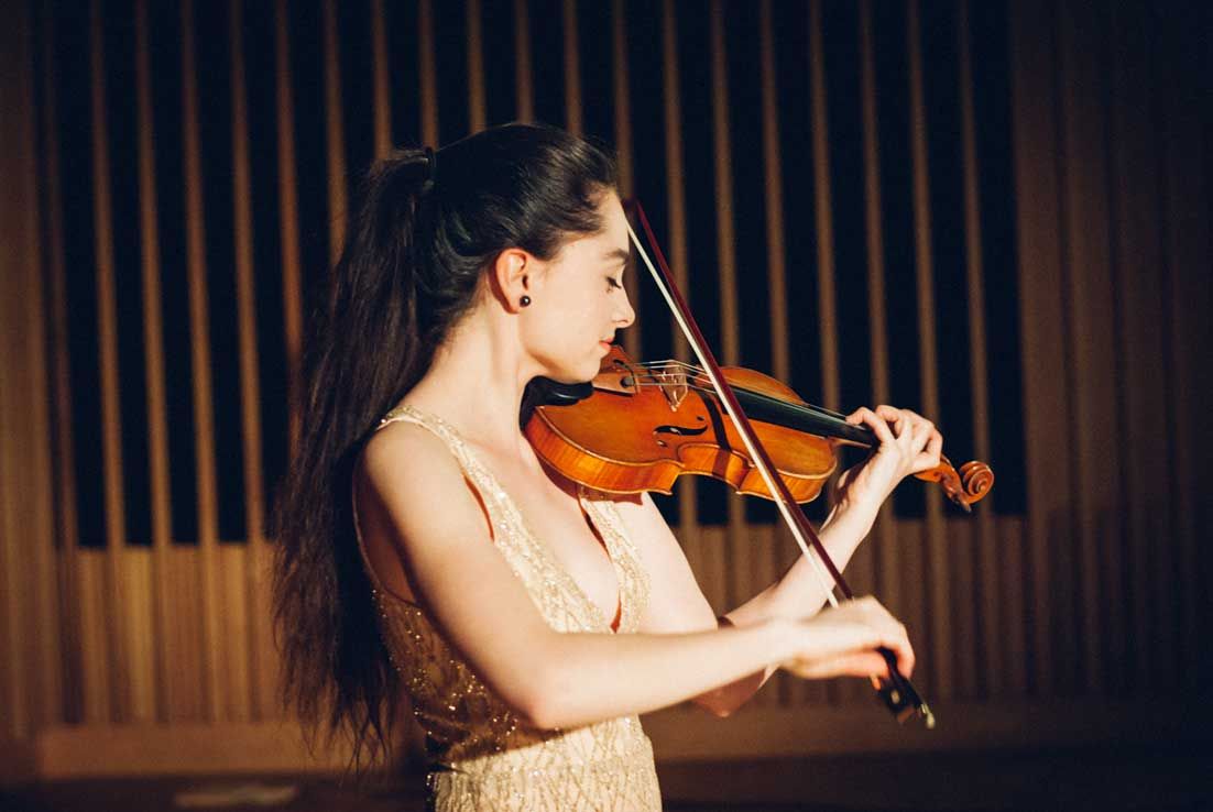 Mill Media Co. (@millmediaco) on Twitter photo Check out our previous production day with <a href="/estherabrami/">Esther Abrami</a> on our website. #estherabrami #violin #ClassicalMusic
millmedia.co/esther-abrami-… Check out our previous production day with <a href="/estherabrami/">Esther Abrami</a> on our website. #estherabrami #violin #ClassicalMusic
millmedia.co/esther-abrami-…