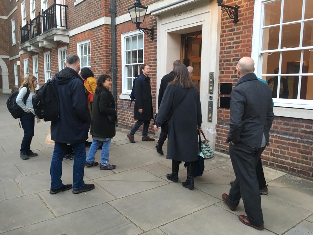 Here are some of the NG27 heading into a very reassuring meeting with our lawyers @incegordondadds and @MilsomChr at <a href="/CloistersLaw/">Cloisters</a> to discuss the implications of our tribunal Judgement - read how Parliamentarians feel the law should change here:
crowdjustice.com/case/nationalg…