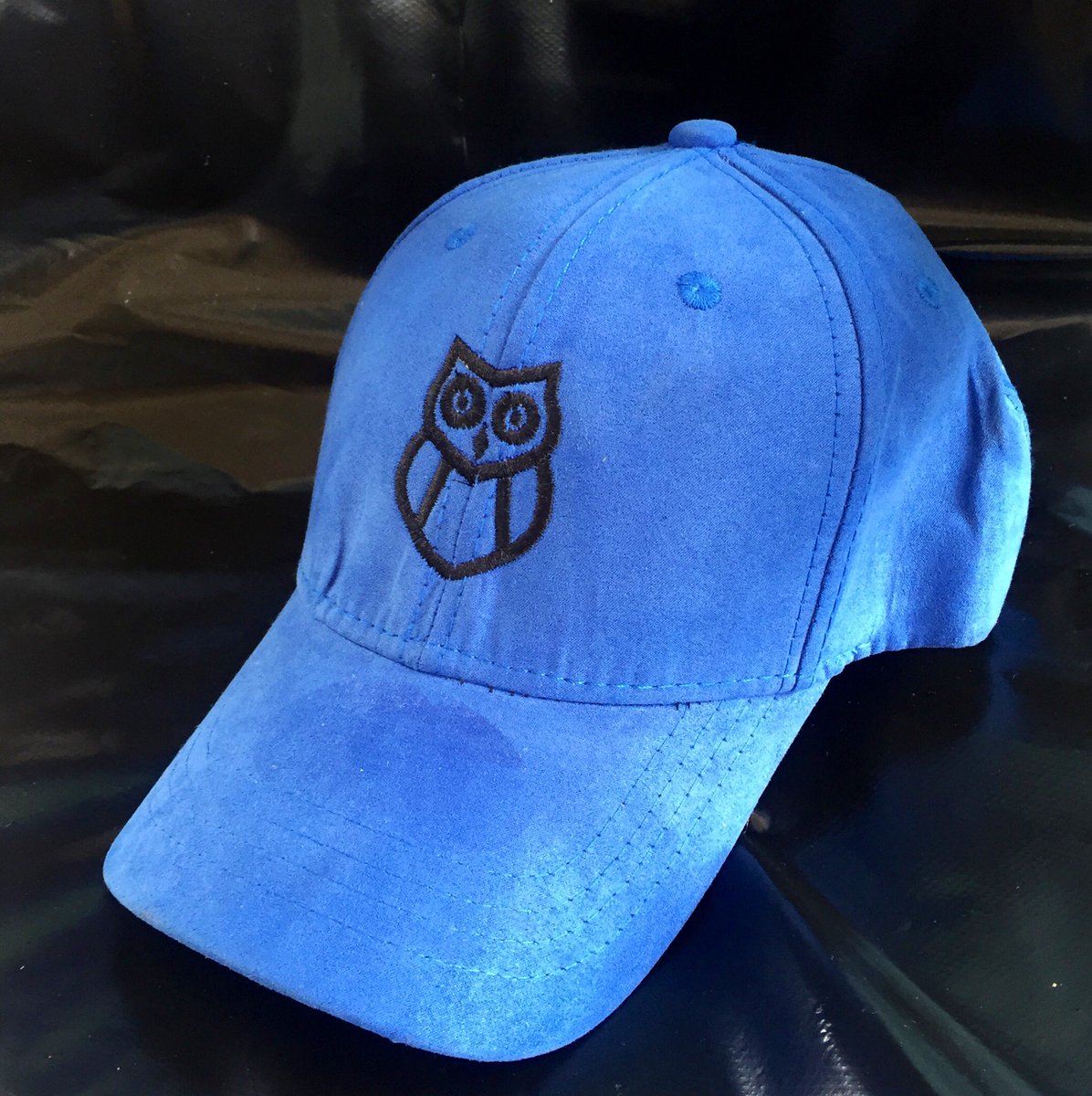 carlys9ja's tweet photo. Have you gotten CARLY caps yet? Don’t dull 🤗🤗 #affordableprice #lovelydesign #carlygang .. join the gang today and use the hashtag #carlygang❣️ https://t.co/YT7CBS39x9