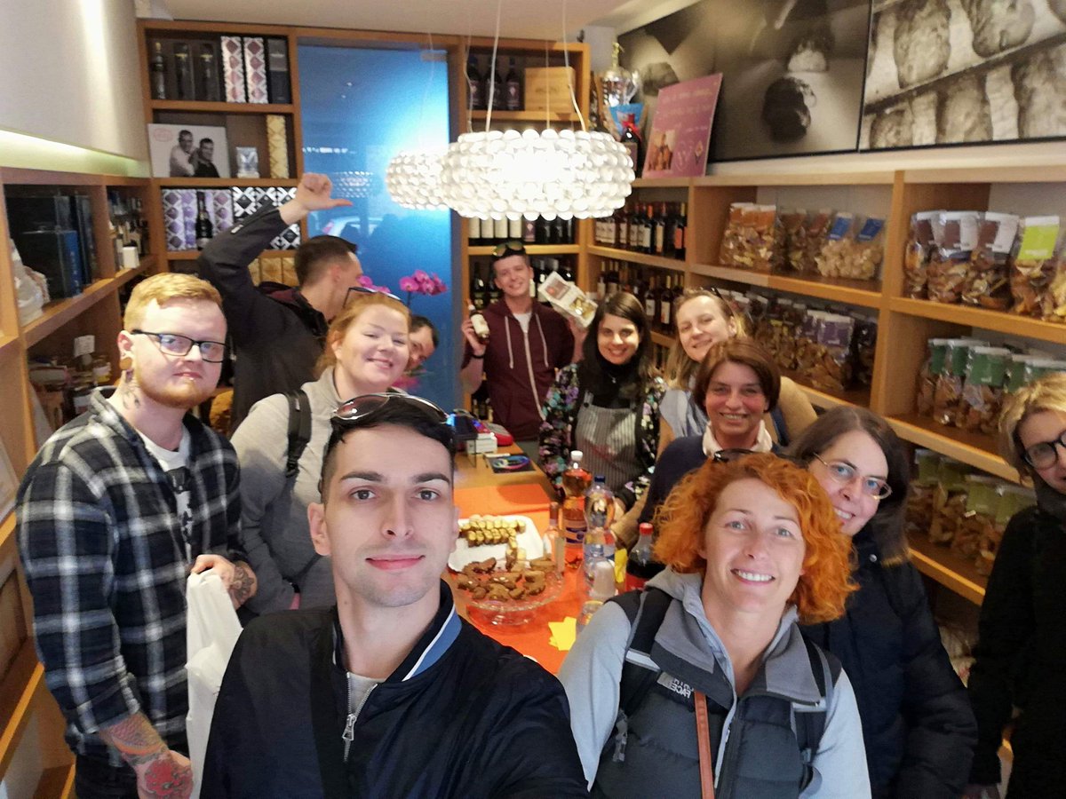 MajaGach1's tweet photo. Bakery🤩 Prato😍 Church😎 Museum 😊
@DAHospitality1 students in Italy 😎☀️
@dundee_angus
#morethanjustacollege https://t.co/gw2ZfSdYrh