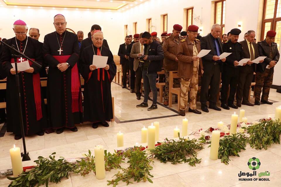 nasalmosul's tweet photo. Christians in Mosul hold a mass honoring those who lost their lives in the tragic #MosulFerrySinking 

Mass was attended by Nineveh Operations Commander, Najim al-Jabori. 

#Mosul https://t.co/dr8IRvjdRI