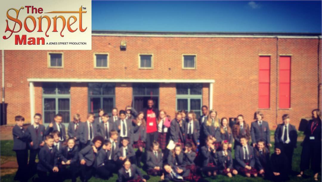 TheSonnetManNYC's tweet photo. I met an eclectic group of students to do some creative writing. They wrote poetry/rap for the first time ever...and they were amazing. Thank you @IsyMead x @TheStoryMuseum for bringing me in. I hope to work with you all again. #SonnetMan #Shakespeare #Poetry #hiphop #education https://t.co/fWyS80SdeD