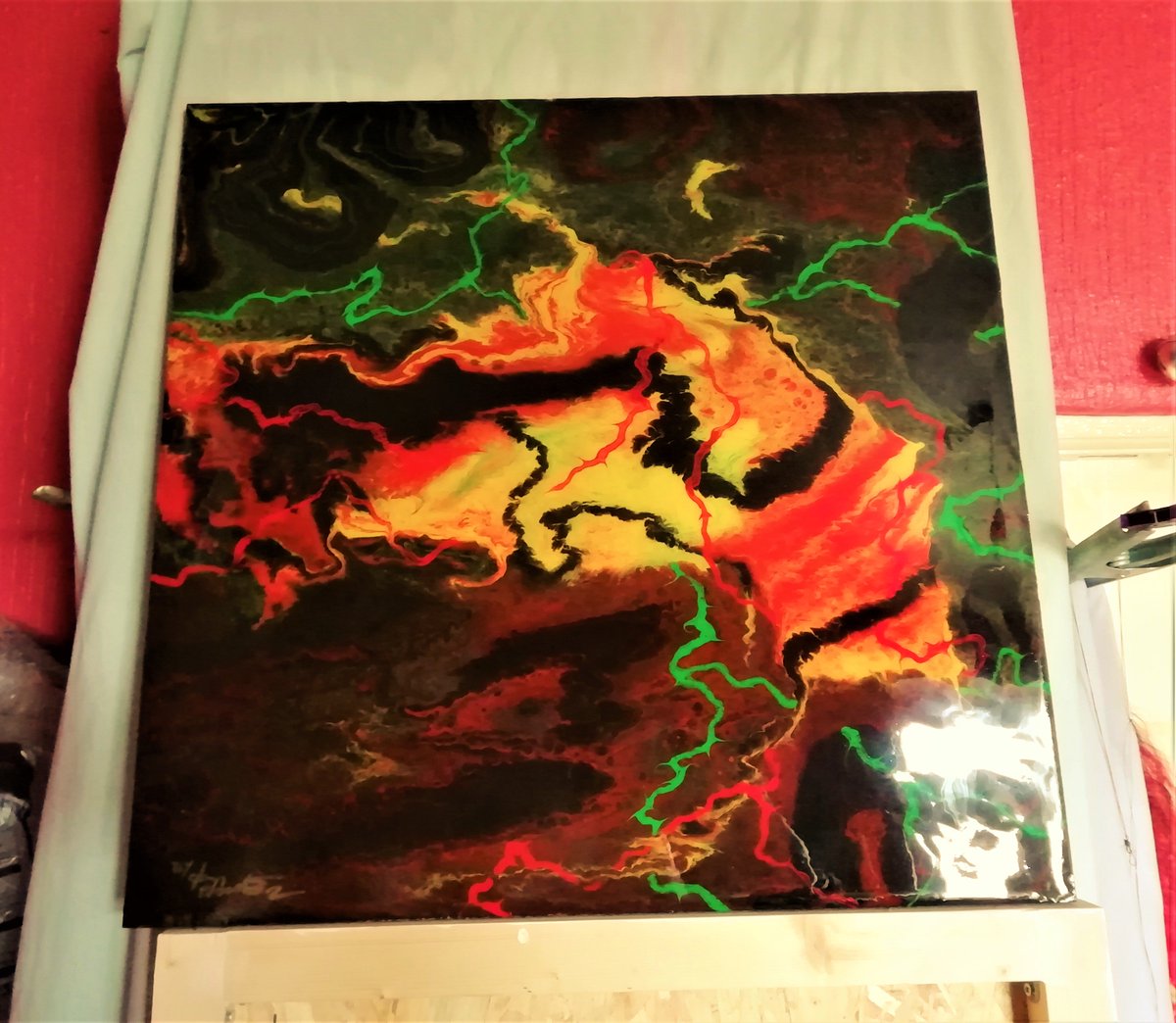 A new 2x2ft curing at the moment, then polishing to be done, and I'm going to frame this one when it's finished. It's called 'Outburst'. #abstractart #Welshartist #arttherapy #uvart #newart