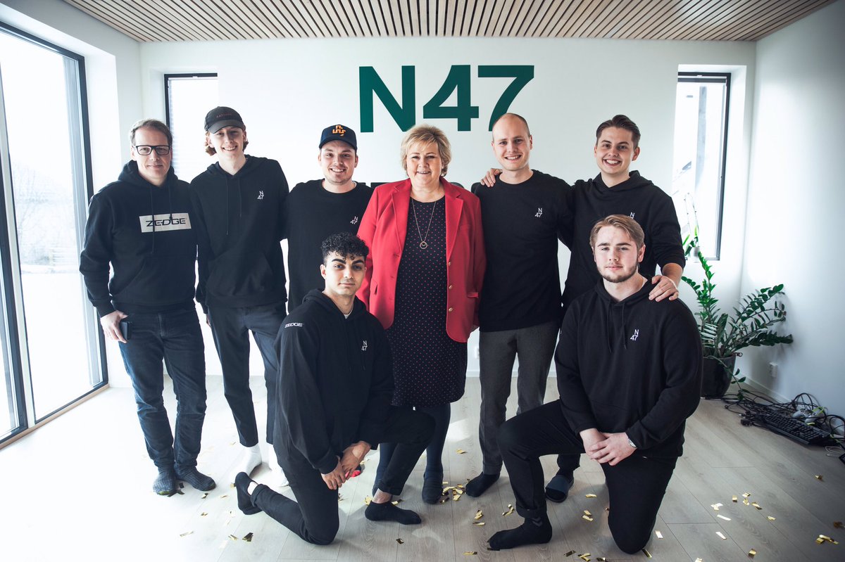 Paving the way in #Norway for #esports with our partners <a href="/N47gg/">N47</a>, our CEO <a href="/tomarnoy/">Tom Arnøy</a> and the Norwegian Prime Minister <a href="/erna_solberg/">Erna Solberg</a> 🇳🇴 

Watch this space!