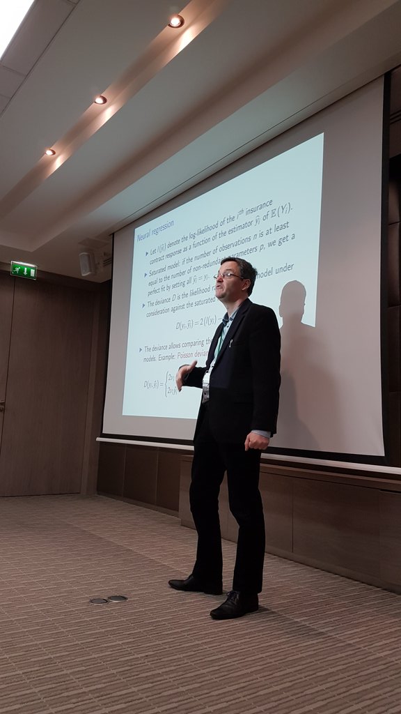 📌 Donatien Hainaut nous parle maintenant de "calibration Bayésienne d'un réseau de neurones pour l'analyse de la sinistralité" #NeuralNetwork #Neurones #ChaireDAMI cc <a href="/ChaireDami/">Chaire DAMI</a> <a href="/bnpp_cardif/">BNP Paribas Cardif</a>