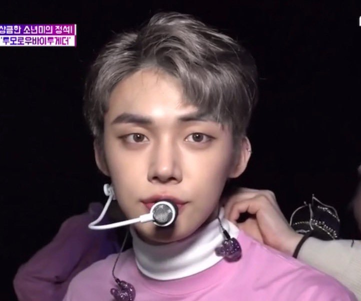 ARMYEXO63244802's tweet photo. Серебряные волосы у Ёнджуна?!?! ДА, ЧЕРТ ВОЗЬМИ!
#TXT #TOMORROW_X_TOGETHER #YOONJUN https://t.co/RJO9kIAxAZ