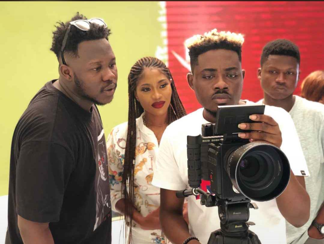 TeamEazzy's tweet photo. Best of Both worlds 🔥🔥🎬@Eazzyfirstlady x @AmgMedikal ....Coming soon #SoloEp https://t.co/yvUsYCqi7y