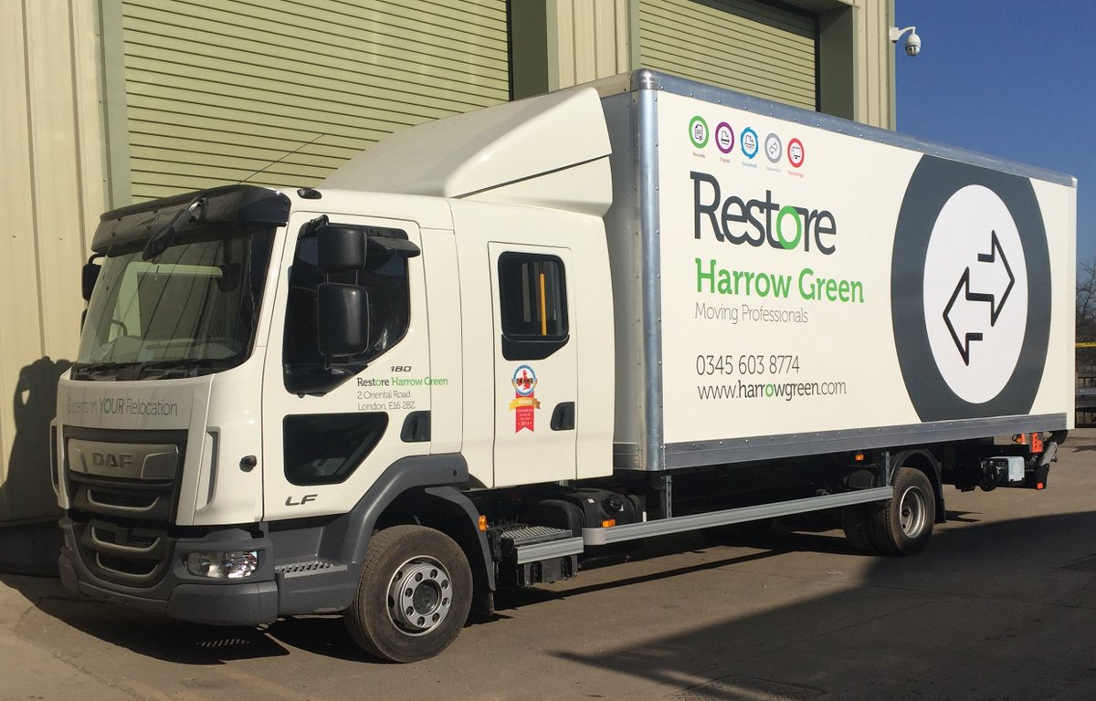 mwhullltd's tweet photo. 12t & 18t DAF LF Box bodies with Dhollandia 1500kg Cantilever Tail Lifts
Thanks to @Asset_Alliance & @HarrowGreen
#Dhollandia @DhollandiaInfo #CantilverTailLift #BoxBody @DAFTrucksUK #DAF #DAFLF #MWHull #KeepingBritainMoving #Design #Build #Repair #Paint https://t.co/yzcwGgSCSq