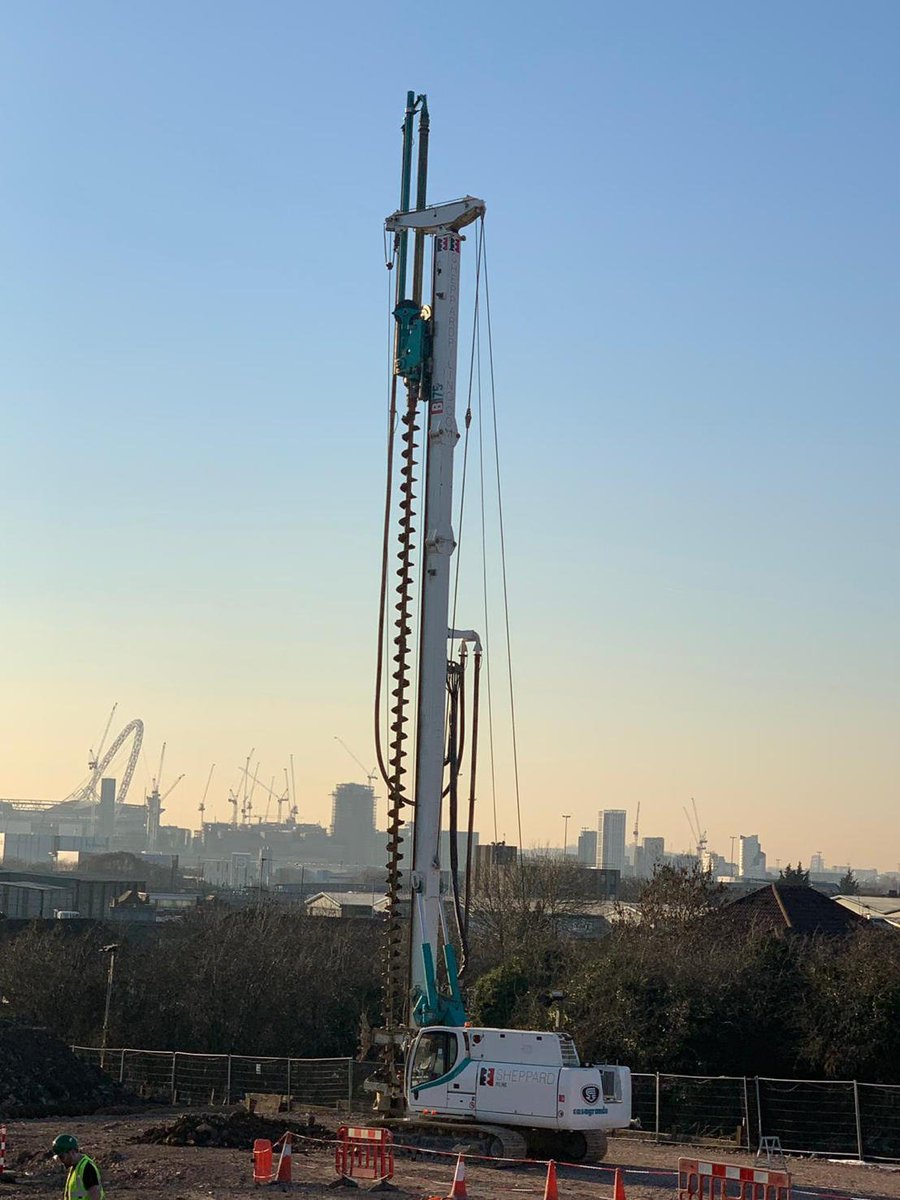 A great shot of our B175XP starting work on our new Dudden Hill project 👍   #SheppardPiling  #piling  #concrete  #CivilEngineering  #procurment  #Contractor