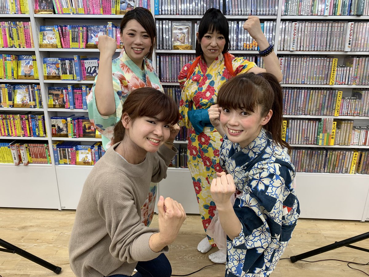 0921_hana's tweet photo. アリオ川口タワレコで女子独身倶楽部インストアライブわず⸜( ॑꒳ ॑ )⸝
改めてI never surrender!!!リリースおめでとうございます🥳👏🎉
いつぶりかに座って見ましたよw
#女子独身倶楽部
#Ineversurrender https://t.co/kupF5LoltQ