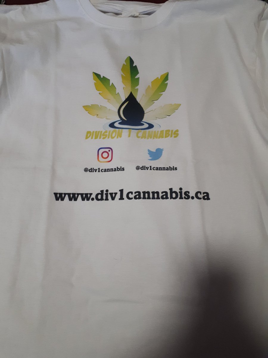 5% off all orders today and tomorrow 🔥🔥🔥
Dont wait !!! 🇨🇦✔
Check our website 
.
.
#division1cannabis #grow #growbig #flowers #shatter #weed #quality #top #Canada #toronto #the6ix #kush #fire #hightimes #growers #weedmaps #bud #discount #save