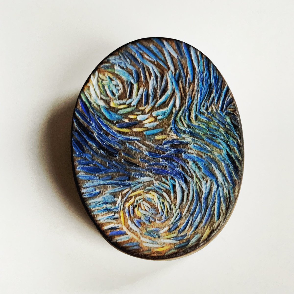 Opening today <a href="/Atworkgallery1/">Adele tipler</a>: Van Gogh at Work, an exhibition of jewellery inspired by the Dutch painter. This is my brooch.🌻