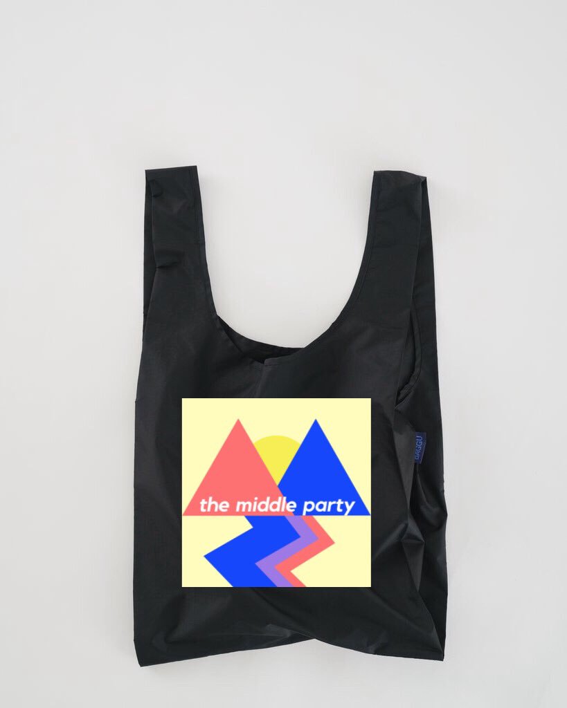 MIDDLEPARTY2's tweet photo. Help support our party AND protect the environment!! Reusable bags #nomoreplastic 🌎🌍🌏 https://t.co/KvWyS2Oe0W