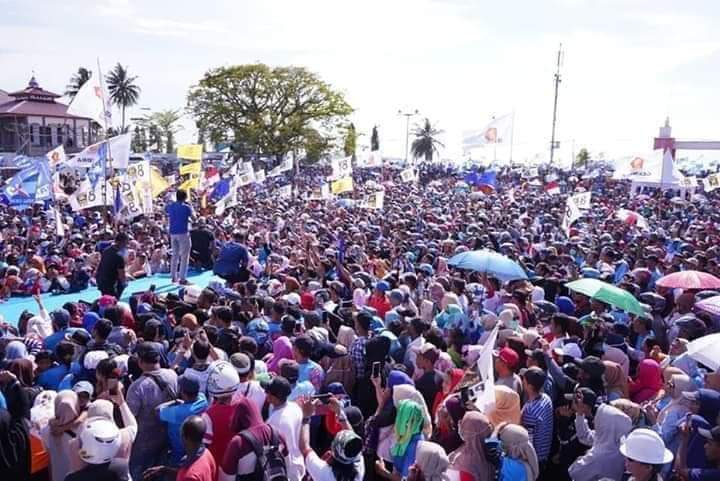 pakdemblung's tweet photo. Sorong papua barat hari ini sorong tidak kosong 02 https://t.co/JKDleYrC4j