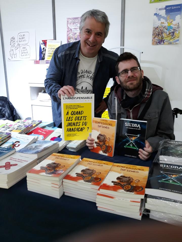 En compagnie de Sylvain Greco auteur de "Confessions infirmes" et Georges Grard au salon Autonomic de Toulouse ! Passez nous voir 😉
<a href="/SalonAutonomic/">Salons Autonomic</a> <a href="/lhandispensable/">L'Handispensable Mag</a>
#handicap
#Livre
#VivreEnsemble