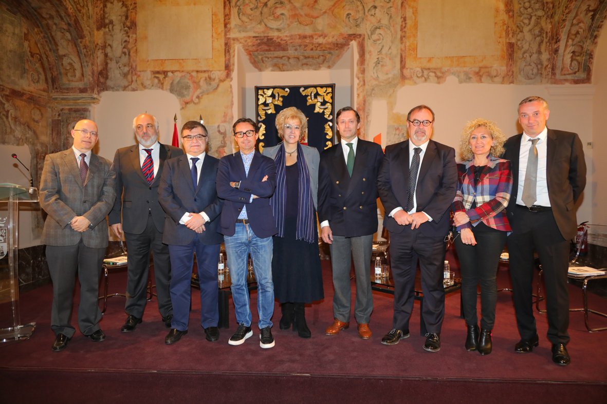 cyleconomica's tweet photo. .@educacyl impulsa la relación entre las #Universidades y las #Empresas francesas en #CyL #CYLFrancia19 @Fuescyl @jcyl @LachambreEsp @acagigasperez @w_jordi @UBUInvestiga @actualidadUBU @corchadojm @usal @PC_UVa @rnconsulting_es #Mincatec @Michelin https://t.co/bSp6D68zfw https://t.co/ySxdxMIpN0