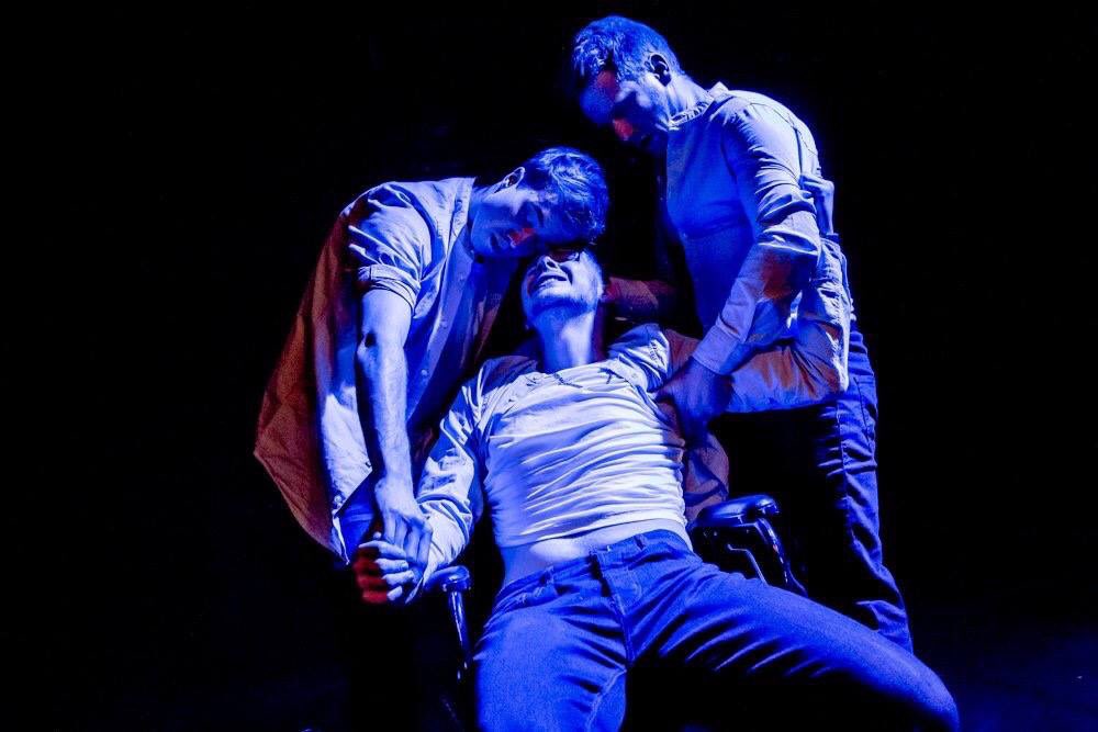StagedoorLearn's tweet photo. Happy #WorldTheatreDay2019 A few of our favourite productions from the year. All outstanding, exquisite, emotive and beautiful pieces of theatre. #TopOfTheLeague https://t.co/owGY1ofK46