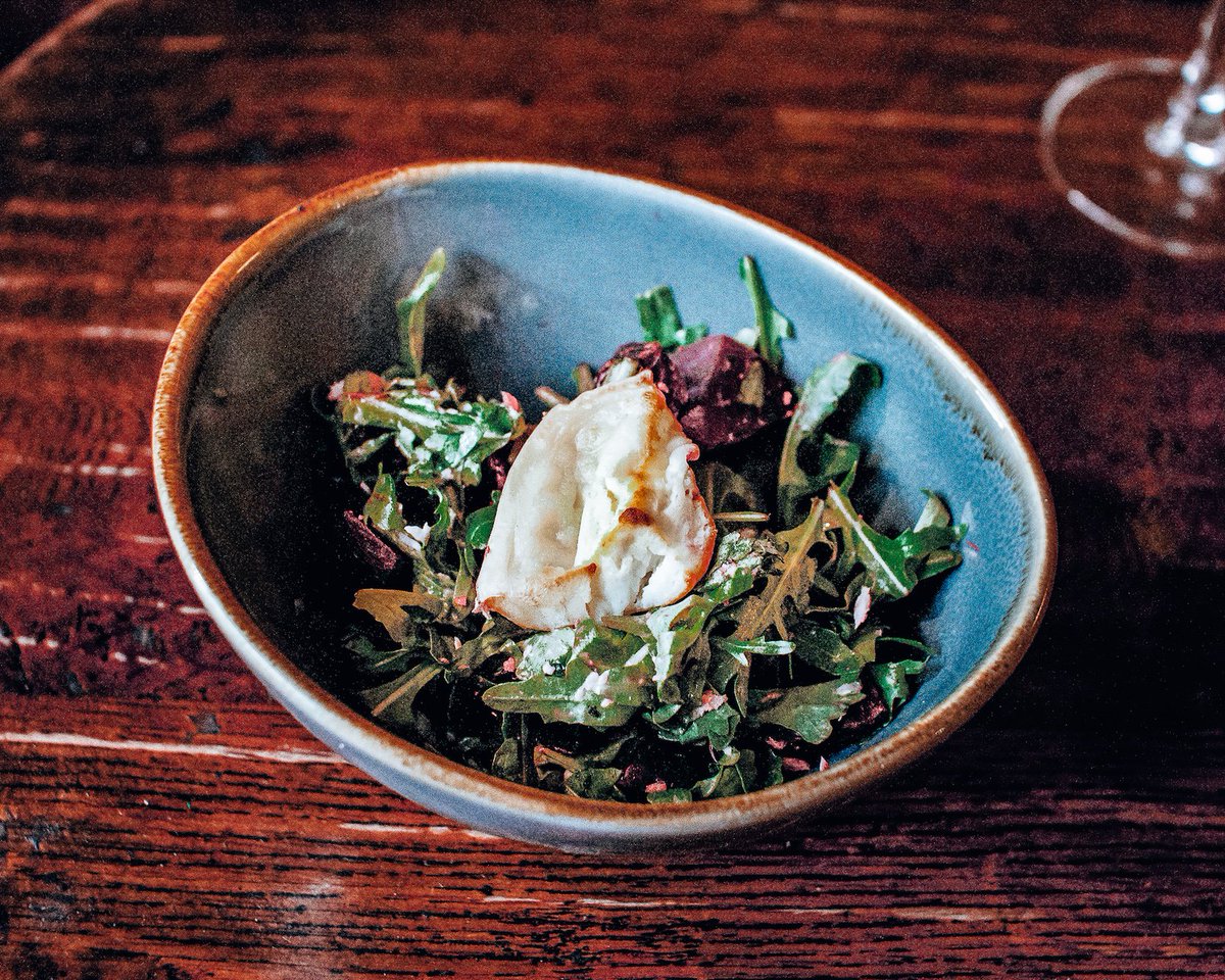 VOCLondon's tweet photo. Mother's Day is coming up on Sunday, don't worry if you've not planned anything yet. We've got you sorted. Enjoy a 3-course lunch with a complimentary glass of Prosecco £35 per person this Sunday, 12 – 4pm. 

Book via https://t.co/RvpmOfvijG 

#London #londonbar #mothersday https://t.co/AVikLn9p06