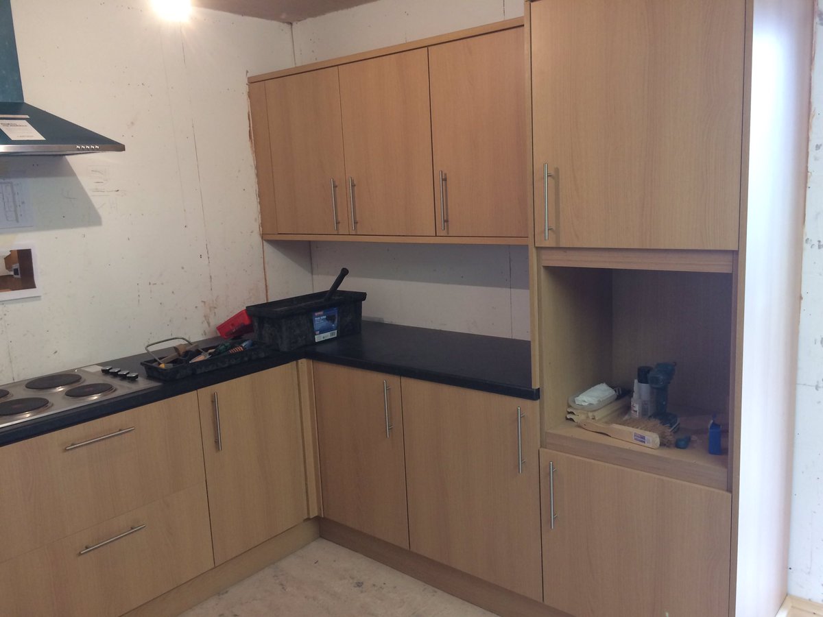 Spence747RE's tweet photo. Day 8 - Resettlement cse, kitchen now fitted.  Homework (kitchen quotation) now being marked. I now need to practice my sigh, “that will cost” and buy a small pair of jeans and I’m ready to go. https://t.co/Fi0qTvaw6G