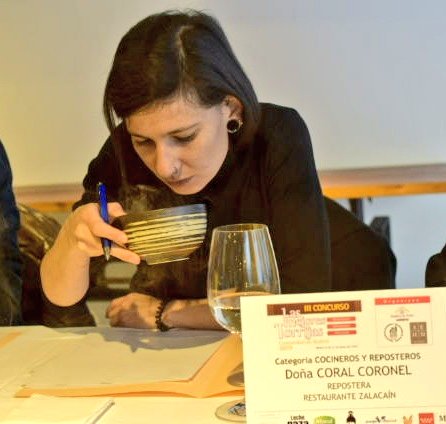 Un jurado de lujo para la cata de #lasmejorestorrijasdeMadrid tradicionales y de innovación de los participantes de ACYRE Madrid. ¡Gracias <a href="/conchacrespo/">Concha Crespo</a> , @miguelvallemxm , Coral Coronel de @restzalacain y <a href="/gac_md/">Gemma Añino</a> de <a href="/MadridDirecto/">Madrid Directo</a> ! 
🤤🤤🤤🤤🤤🤤🥖🥖🥖