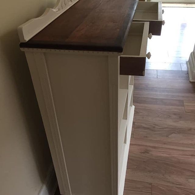SargentVintage's tweet photo. #shabby chic #bookcase #interiorstorage https://t.co/eQ0ytoKpgi