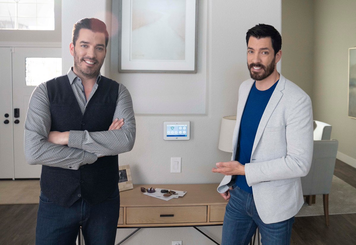 ADTNewsroom's tweet image. ADT Continues Driving Innovation with National Launch of Home Automation System Command &amp;amp; Control bit.ly/ADTCommandasnd… #realprotection #ADT @ADT