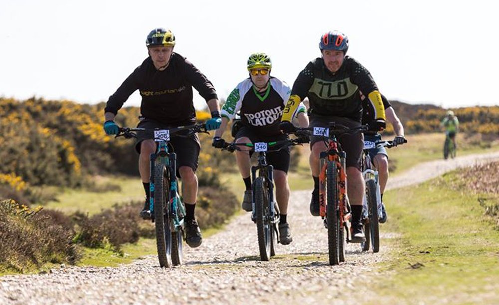 7 HILLS CHALLENGE A GREAT SUCCESS UNDER CLEAR BLUE SKIES - islandecho.co.uk/7-hills-challe… #IsleofWight #iwnews #IOW <a href="/gpsportiw/">GP Sport</a>