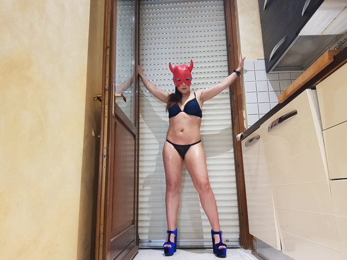 new entry😋😎 @Cristaldevil89  . . @Sweet_Pornstars @babesreal  @HotAdultModels @Viciosillos @TNBabes @europasx<a class="tags" target="_blank" title="On Twitter" href="/?out=eyJ0eXAiOiJKV1QiLCJhbGciOiJIUzUxMiJ9.eyJpYXQiOjE3MjUxMjcxNzEsImlzcyI6InR3cG9ybnN0YXJzLmNvbSIsIm5iZiI6MTcyNTEyNzE3MSwiZXhwIjoxNzU2NjYzMTcxLCJyZWRpcmVjdF91cmwiOiJodHRwczovL3R3aXR0ZXIuY29tL0NyaXN0YWxkZXZpbDg5In0.78LXjpw1UGwyi-WNCDMHOeBldJ9wlQkUZUnQgHgBsFpfM9Rlam8eBmJbKk1K_xra1YyxFkCI0I9TUfZgzE8uFg">@Cristaldevil89</a><a class="tags" target="_blank" title="On Twitter" href="/?out=eyJ0eXAiOiJKV1QiLCJhbGciOiJIUzUxMiJ9.eyJpYXQiOjE3MjUxMjcxNzEsImlzcyI6InR3cG9ybnN0YXJzLmNvbSIsIm5iZiI6MTcyNTEyNzE3MSwiZXhwIjoxNzU2NjYzMTcxLCJyZWRpcmVjdF91cmwiOiJodHRwczovL3R3aXR0ZXIuY29tL1N3ZWV0X1Bvcm5zdGFycyJ9.YvbUYtZbaznHkB6uTrl1G-bAxhEhAWJ2JCocqLqhRLTE28vb4F4W_-Cd7tDGatZYTAKHWOmq0YTx6LSECdjdWA">@Sweet_Pornstars</a><a href="/tag/torino"class="tags"><span>#torino</span></a><a href="/tag/italie"class="tags"><span>#italie</span></a>