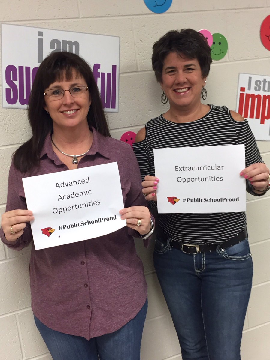 MrsKThomason's tweet photo. We ❤️ Clinton School District!
#PublicSchoolProud @ClintonMoCards @CMSCardinals https://t.co/4fSsriC5Py