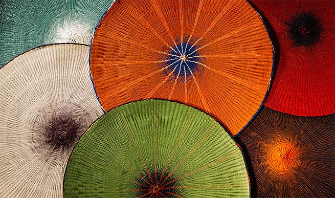 colourstandards's tweet image. Our woven paper mats in 6 fabulous BRITISH COLOUR STANDARD 
colourways are now in stock online. Yes!
Recyclable paper, they are wipe clean, bringing colour to a table near you.
#wovenpaper #colourpop #tablemats #designerhome #britishcolourstandard
ow.ly/qHzu30od61U