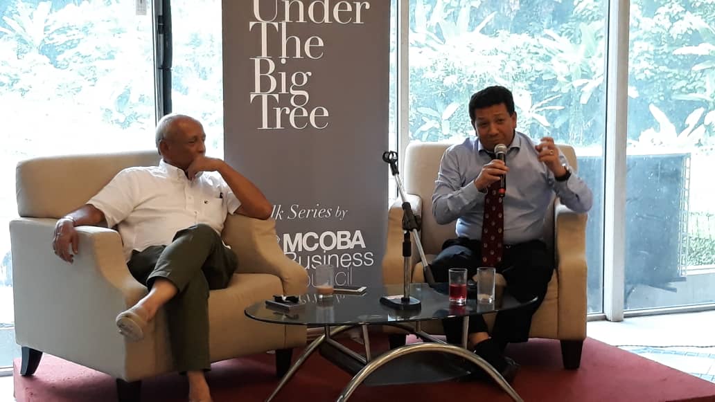 mymcoba's tweet photo. 🌳 UNDER THE BIG TREE - VOL. 1
Digital Transformation, Opportunities for Startups & Small Business
📆 27/3/2019 (Wednesday)
🕘 3.00pm
📌 Ground Floor Cafe, MCOBA Building
Guest Speaker:
Megat Jalaluddin (C'82)
Chief Retail Officer, TNB
#UnderTheBigTree #mcoba #mckk #koleq https://t.co/W3OafPTzI7