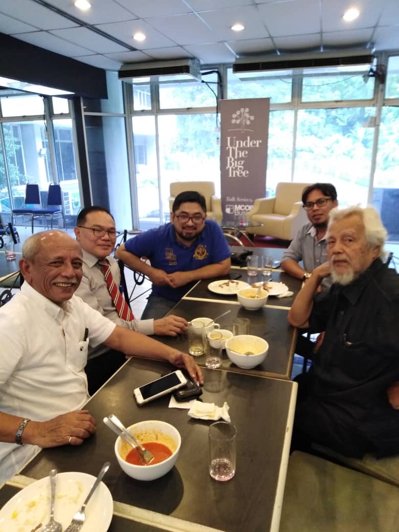 mymcoba's tweet photo. 🌳 UNDER THE BIG TREE - VOL. 1
Digital Transformation, Opportunities for Startups & Small Business
📆 27/3/2019 (Wednesday)
🕘 3.00pm
📌 Ground Floor Cafe, MCOBA Building
Guest Speaker:
Megat Jalaluddin (C'82)
Chief Retail Officer, TNB
#UnderTheBigTree #mcoba #mckk #koleq https://t.co/W3OafPTzI7