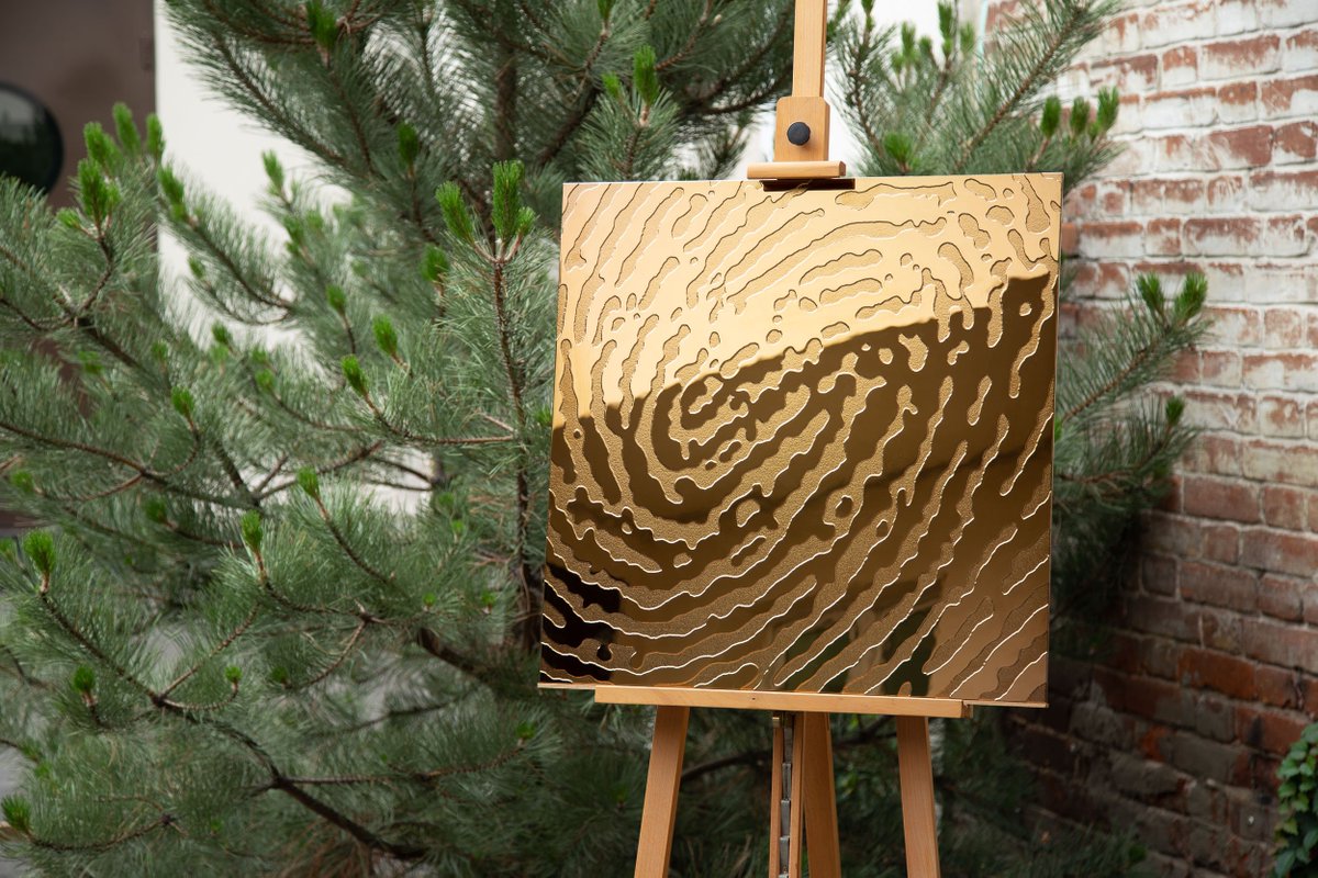 PlusobjectO's tweet image. Exclusive Wall Decor by @PlusobjectO 
Fingerprint Gold💫💫