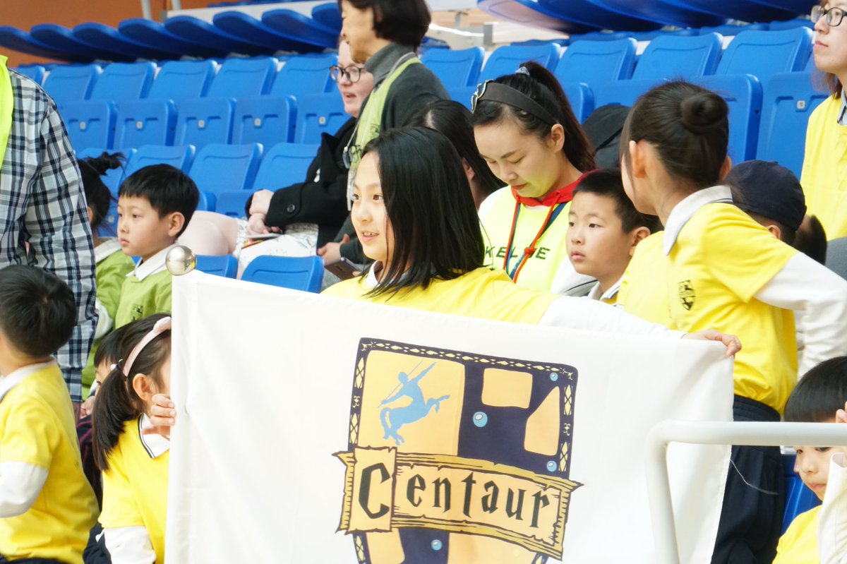 HdQingdao's tweet photo. Proving that team work really does make the dream work, in the first ever Inter-house Benchball Competition. #gogryphon #gocentaur #gophoenix #godragon #hdqingdao https://t.co/zKMfmOAiXc