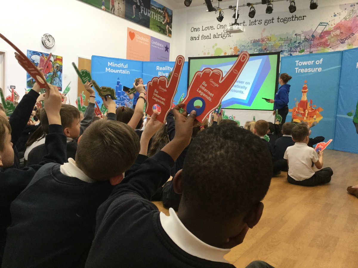 ColeshillHeath's tweet photo. Great assembly from GOOGLE today about internet safety! @GoogleUK #chsrocks #learningwarriors @nfowles5 @cebudd4 @MissJ_Robinson @cathiewhiting1 https://t.co/6CsYpbKQGB