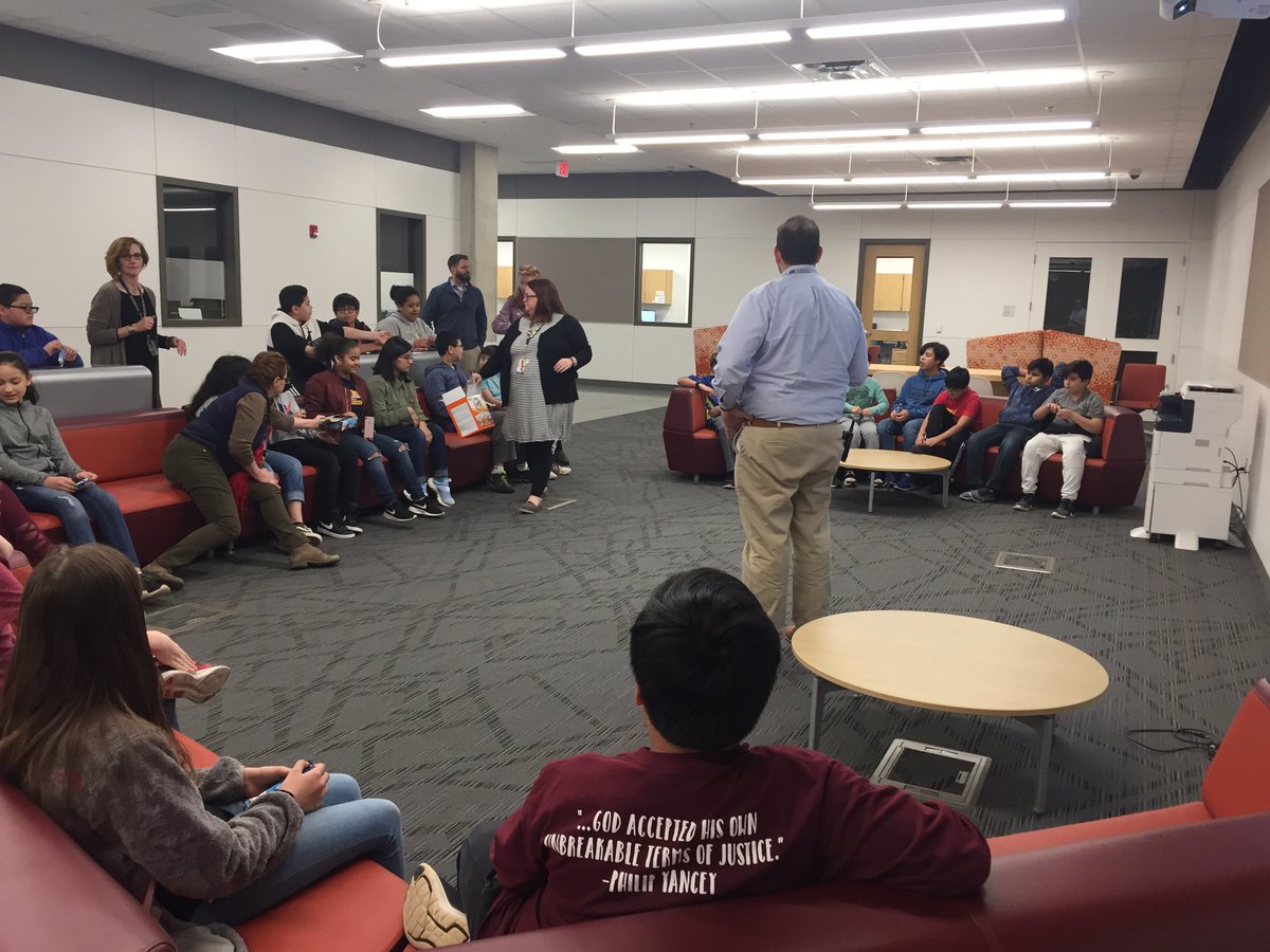 patriciaherr2's tweet image. Level Up students from Seneca Ridge MS had a wonderful time at the Academies of Loudoun!#EdgePlus#senecaridge