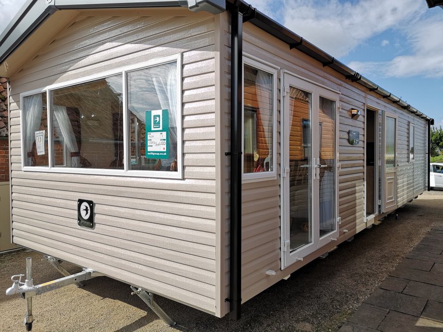 Van of the Week - Swift Biarritz  😍
The Biarritz range offers a spacious option in the mid-level range, making it an ideal choice for stylish, good value family accommodation. 
→ coastfields.co.uk/sales/swift-bi…