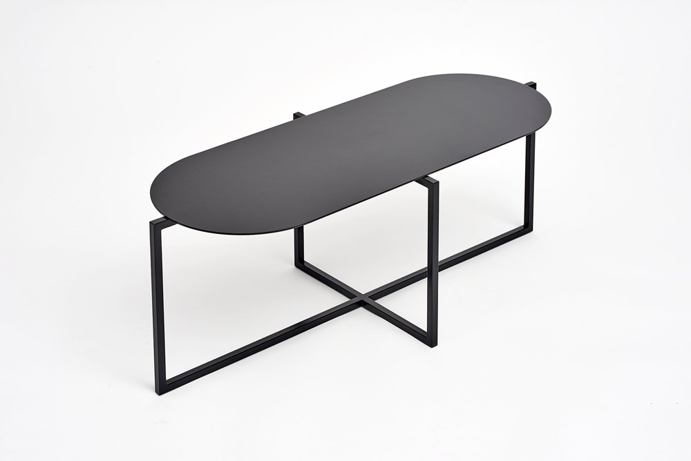 journaldesign's tweet photo. Spot Coffee Tables, tables minimalistes par Marta Adamczyk de Moskou Studio
Infos &amp; photos ici: https://t.co/ezw97OTv1G

#design #furniture #table #minimalism #black #deco #home #indoor #steel https://t.co/2HFiLCOuz6