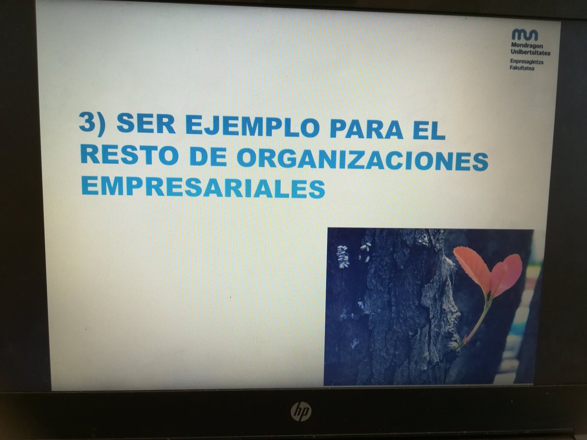 eunate_'s tweet photo. #ULMAHandlingSystems -ek gonbidatuta #berdintasuna eta @euMONDRAGON buruzko hitzaldia eman berri, @GrupoAUSOLAN ekin batera. Eraldaketa soziala bultzatzeko ekimen aberasgarria. @GrupoULMATaldea @Enpresagintza #mu https://t.co/rjy9BMjiqJ