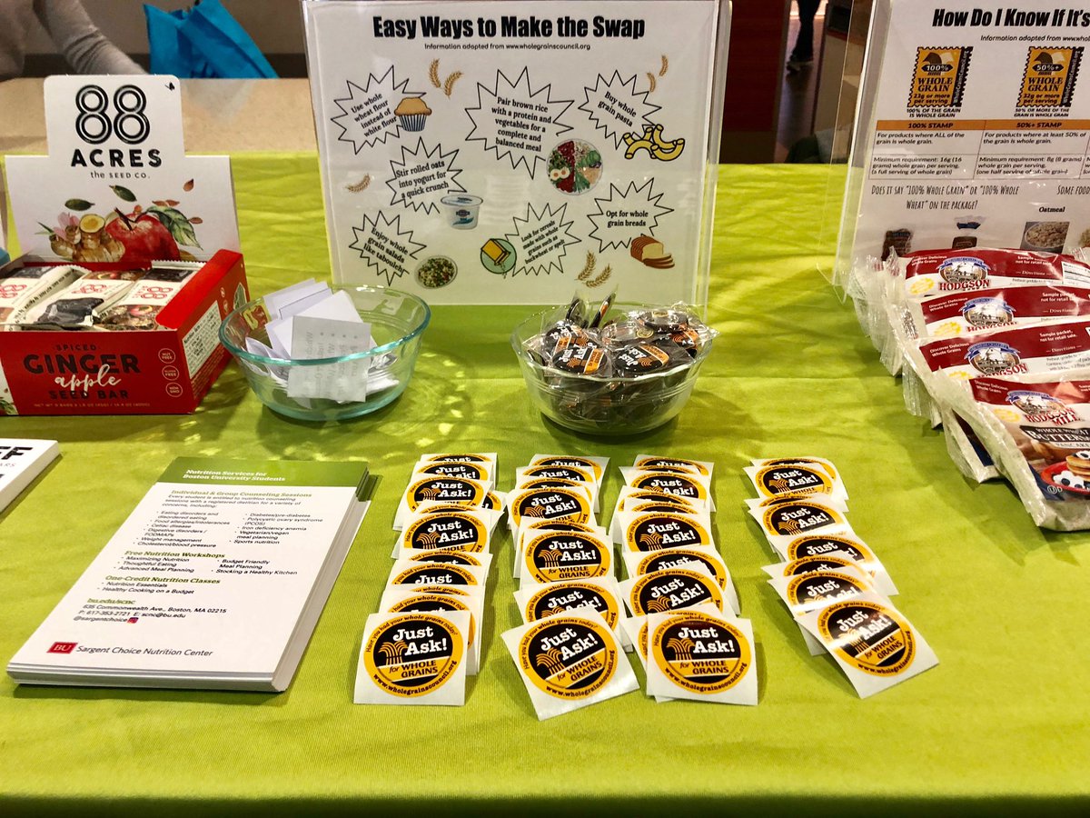 Yesterday we had SO much fun celebrating Whole Grains Day with our friends <a href="/OldwaysPT/">Oldways</a>! We loved talking with students about whole grains and where they can find them on campus.😋🍞 #sargentchoice #wholegrains
