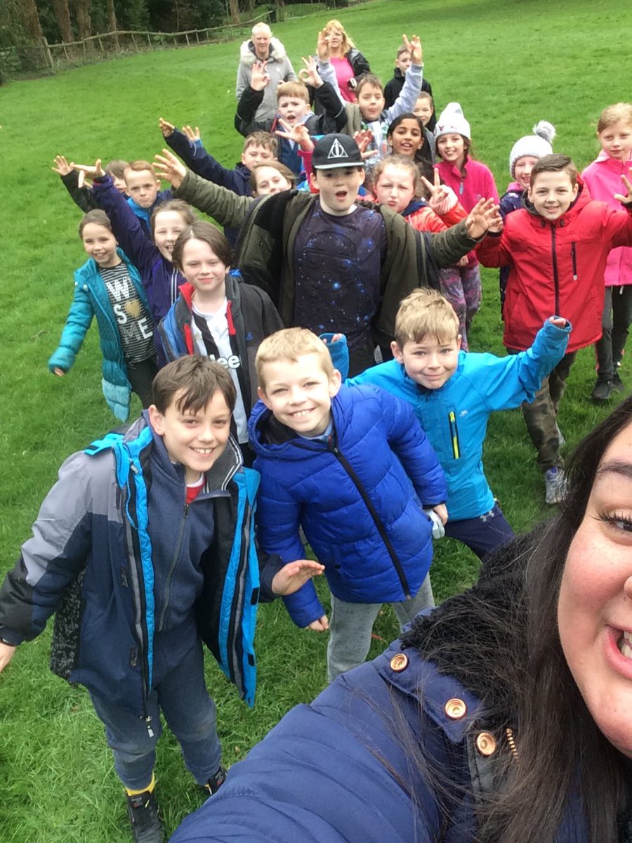 Year4Bsprimary's tweet image. Orienteering fun in the woods!🌲 #CHET #finalchallenge