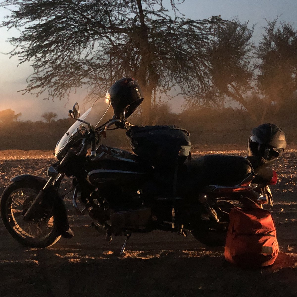 codewithkeshav's tweet image. [Day 15] #100DaysOfCode 
I am very happy today❤️ as i went to Rajasthan for a 4 day Workshop starting from tomorrow. This workshop include IoT , Deep learning and AR. So I’ll be focusing on this for the next four days. 
Good night everyone ❤️
#bikerlife #bikelife