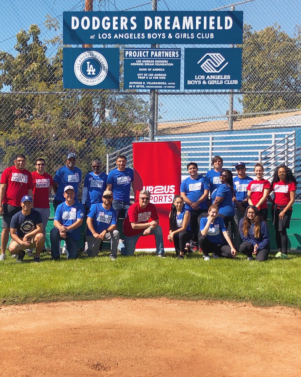 CoachXAmerica's tweet photo. We are so excited to formally announce our 3-year partnership with the @DodgersFdn. We look forward to partnering together to make an impact on the youth of #LosAngeles. Full release 👉 https://t.co/uZKzrjBBXa #LADF #LADodgers #DodgersRBI #LABleedsBlue #Up2UsSports #Up2UsTraining https://t.co/1vSJzvGcXU