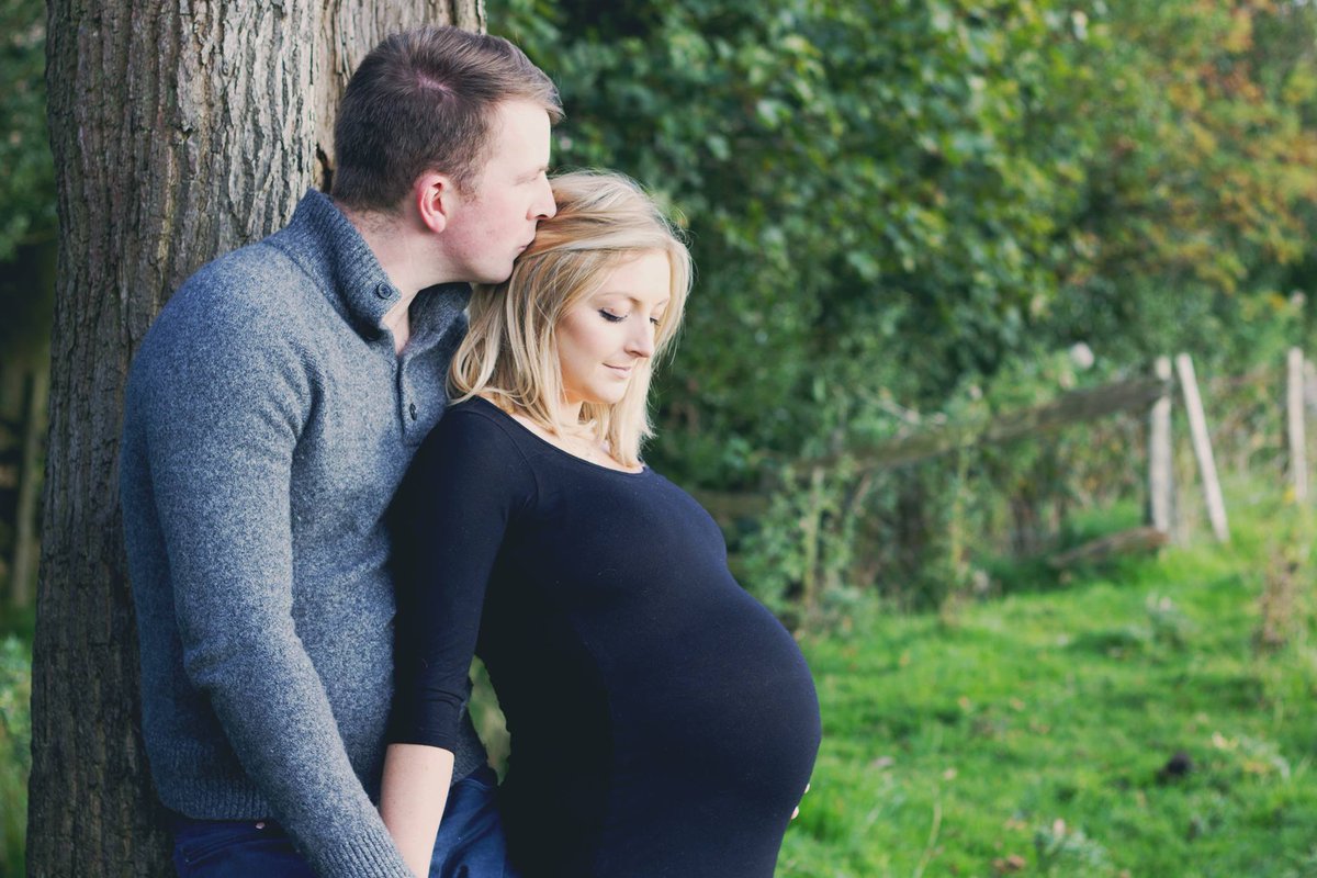 Pregnancy is a very magical thing and what better way to record the beautiful changes that are happening to your body, than to photograph just that. You’ll be glowing and beaming with excitement at the thought of meeting your little one!#maternityphotography #pregnancy