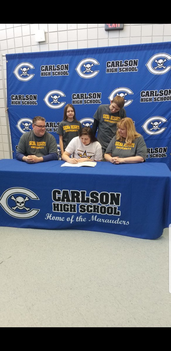 beccaz_21's tweet photo. It's Official!🏀 https://t.co/c2qQqTmiLp