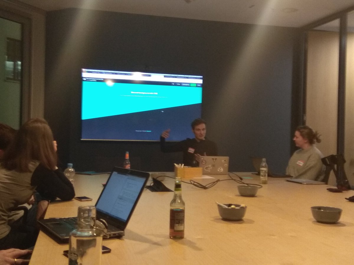 cssfrankfurt's tweet photo. First Lightning Talk by @fabrik42 about transform skew! #cssfrankfurt https://t.co/Si0bAvkmAS