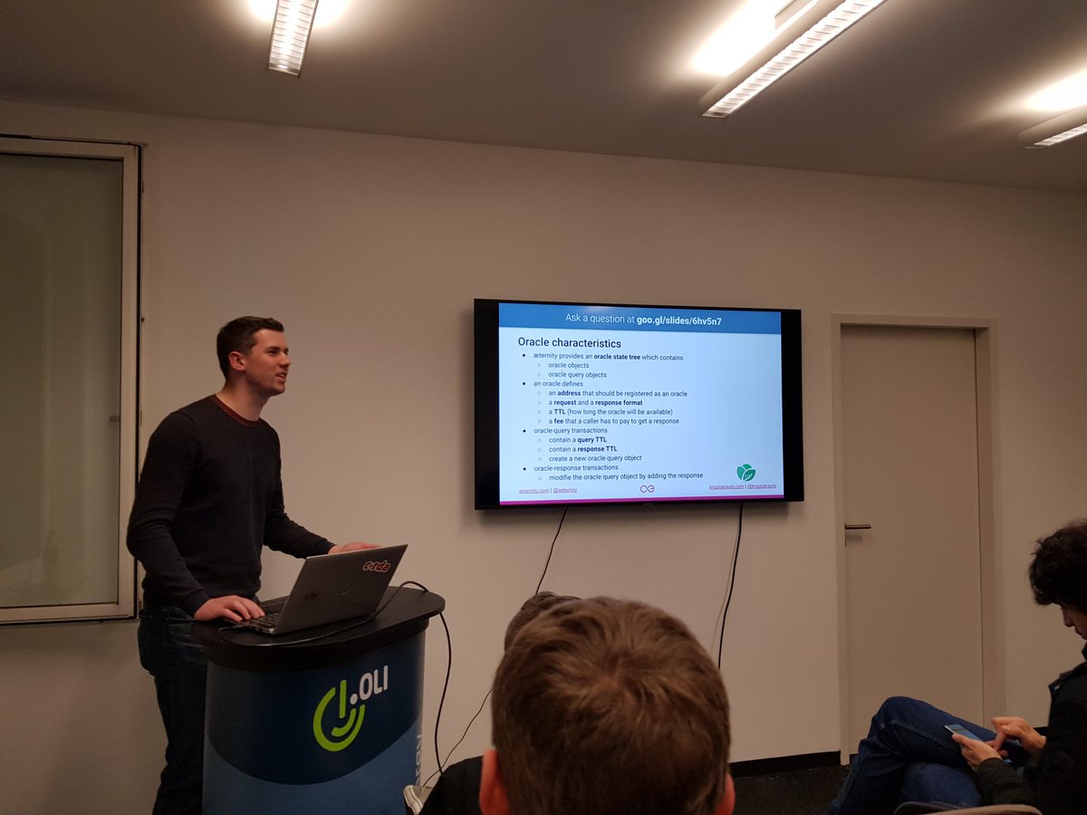 nandanito's tweet image. #Orcales combined with #SmartContracta in #Aeternity enables wide range of applications

@marc0olo of @kryptokrauts at #CyberMonday in Stuttgart talking about @aeternity